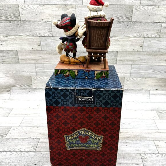 Disney Traditions Jim Shore CHECKING IT TWICE Mickey & Santa #4008063 Figurine - Picture 5 of 11